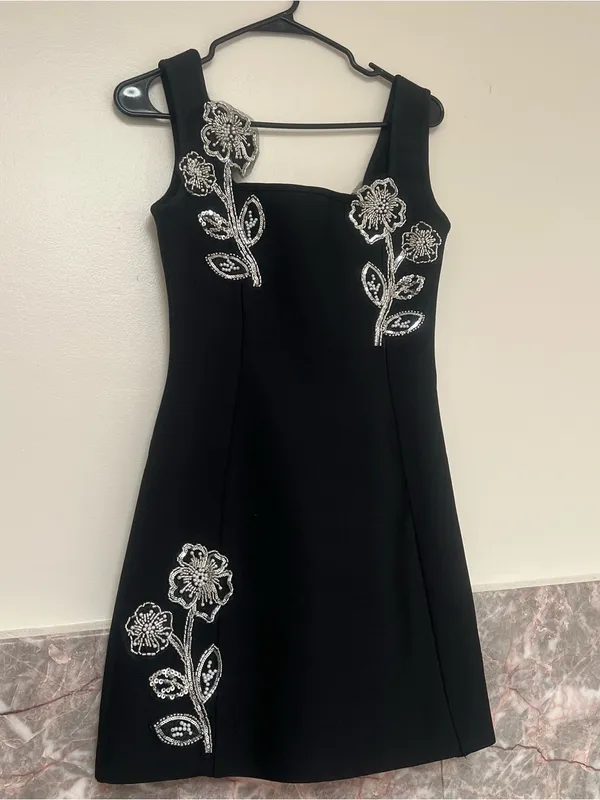 ELLIATT Soleil Beaded Placed Floral Cocktail Mini Dress M - Image 2