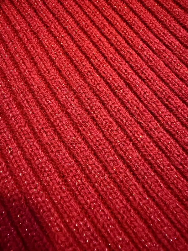 Red Turtleneck Sweater Size M - Image 5
