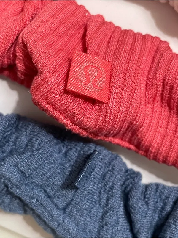 lululemon athletica NWT Uplifting 3 Pack Hair Scrunchie Ponytail Accessory - Image 4