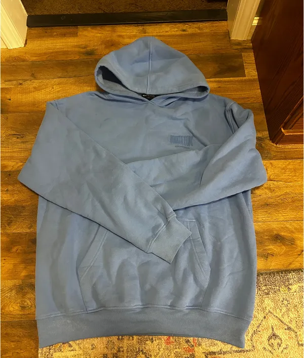 White fox hoodie - Image 5