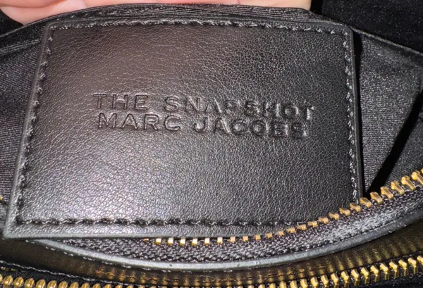 Marc Jacob’s Snapshot Purse  - Image 9