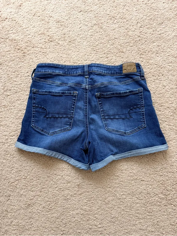 American Eagle Outfitters Dark Blue Denim Rolled-Hem Women's Shorts - Image 2