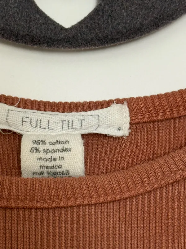 Full Tilt Tilly’s Tank Top Crop Top - Image 2