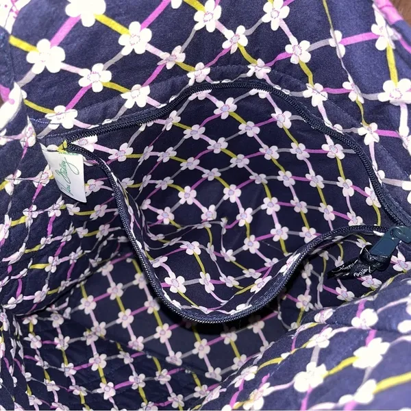 Vera Bradley Shoulder Tote Bag w/Two Magnetic Front Pocket - Image 10