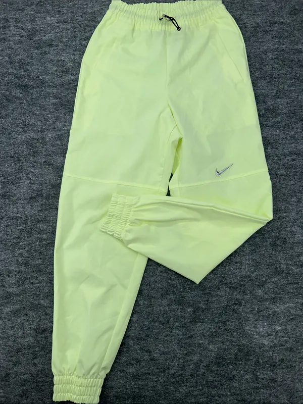 Nike Women's Sportswear Woven Pants in a bright neon green/yellow XS - Image 4