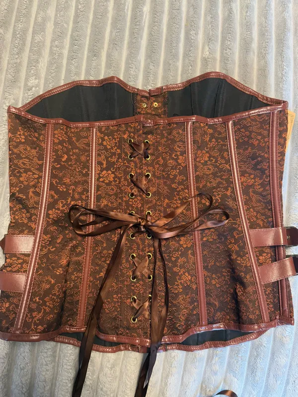 Halloween Costume: Steam punk/pirate corset adjustable - Image 6