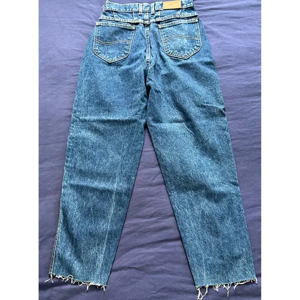 Vintage Lee High Waisted Straight Leg Jeans Medium Wash Raw Hem Size 6 Med USA - Image 4