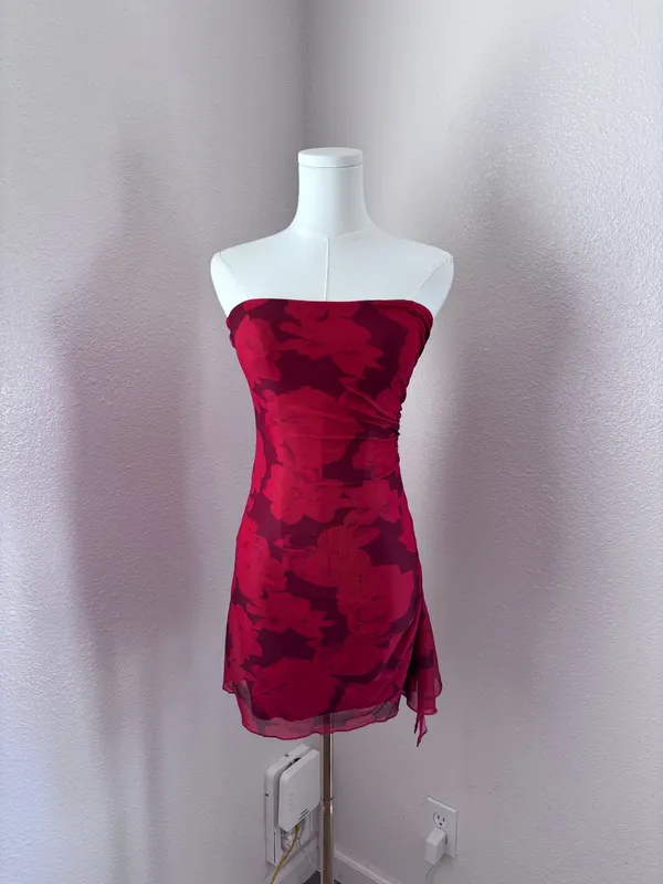 Princess Polly Red Floral Print Strapless Ruched Mini Dress (4) - Image 2