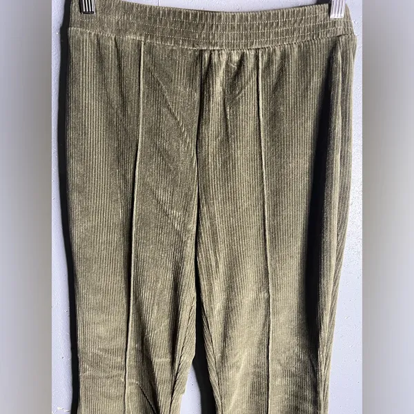 Aerie Groove-On Rib Velour Flare Pant Nomad Olive Size S - Image 5