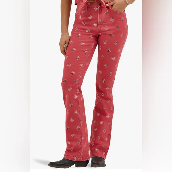 NWT Wrangler Women's High Rise Bold Boot Jean Diamond Bay 6/28X30 - Image 2