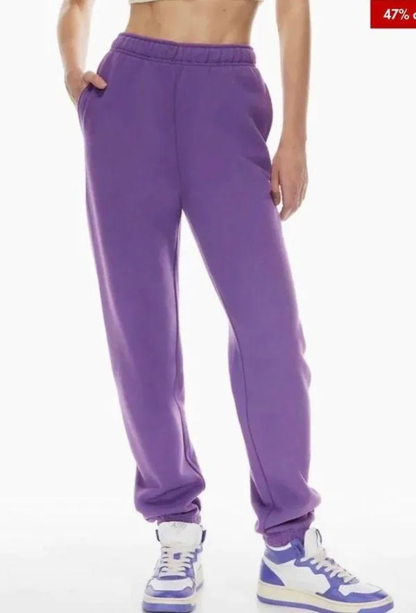 Aritzia TNA Cozy Fleece Boyfriend Sweatpants - Image 2