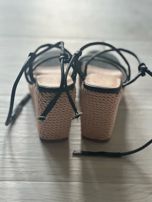 Marc Fisher Wedges - Image 5