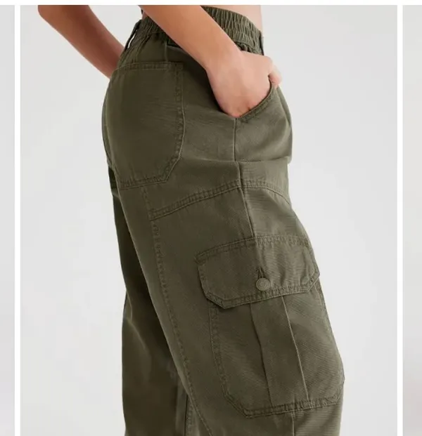Aeropostale Cargo Pants - Image 2
