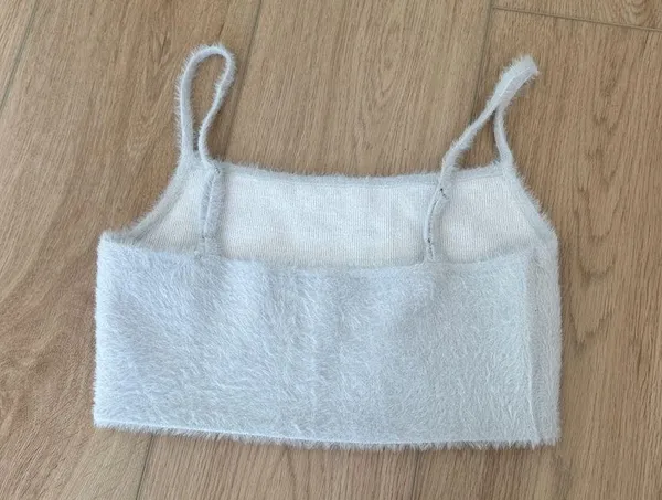 Aritzia Sunday Best Reese sweater - Image 4