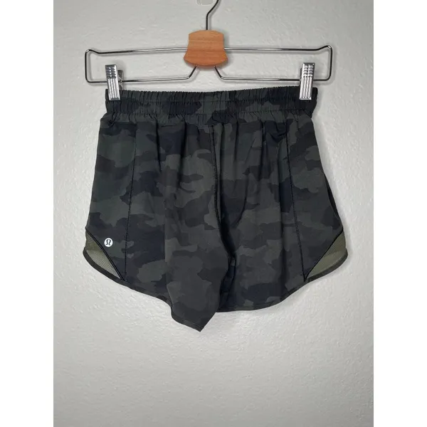 Lululemon Camo Hotty Hot Running Shorts 4 Tall - Image 5
