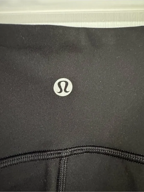 Lululemon Athletica Black Performance Leggings Size 4 - Image 4