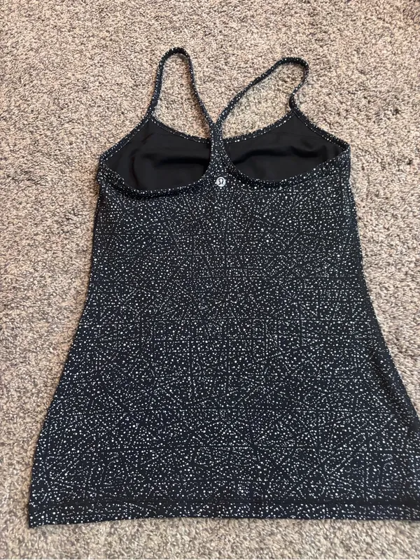 Lululemon Power Y Tank Light Luon size 6 - Image 2