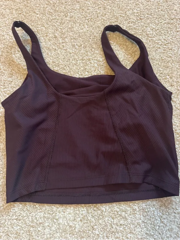 Old Navy Tank top - Image 3