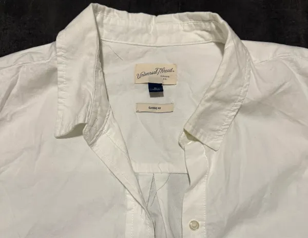 Universal Threads Long Sleeve Plain White Button-Up Shirt XL - Image 2