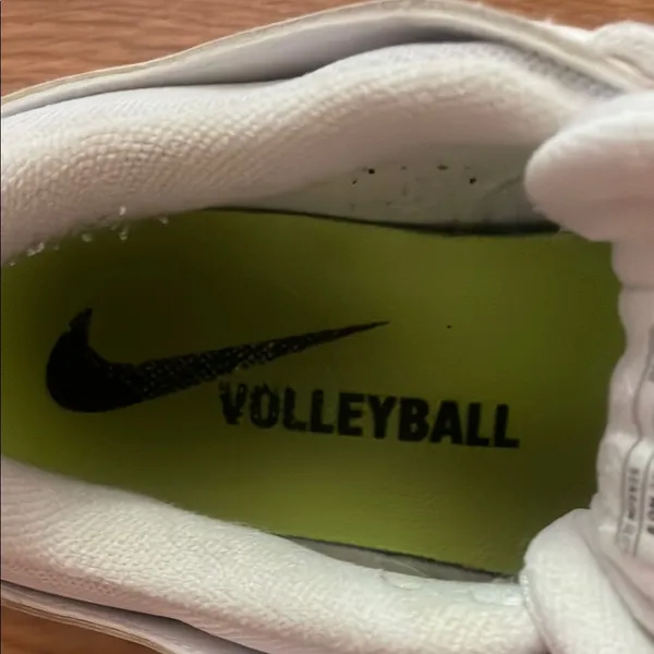 Nike White Volleyball Sneakers with Blue Accents size W9 - Image 6