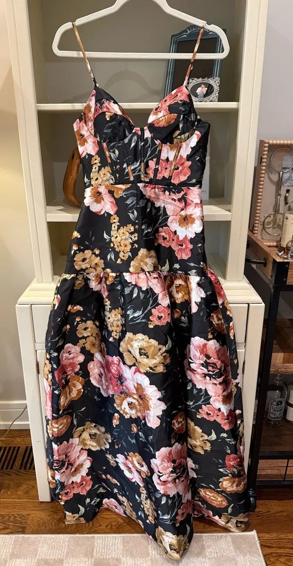 Lulus Dress - Image 3