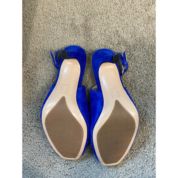 New 27 EDIT Naturalizer Alexa Photon Blue Suede Heels Size 8 - Image 5
