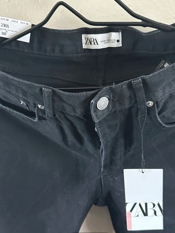ZARA Slim Fit Straight Leg Black Denim Jeans Mid Rise Women's Pockets - Image 6
