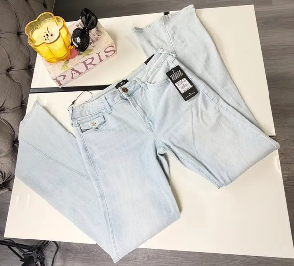 NWT True Religion Joey Mid Rise Flare Jeans Light Wash Size W29 🩵 - Image 10