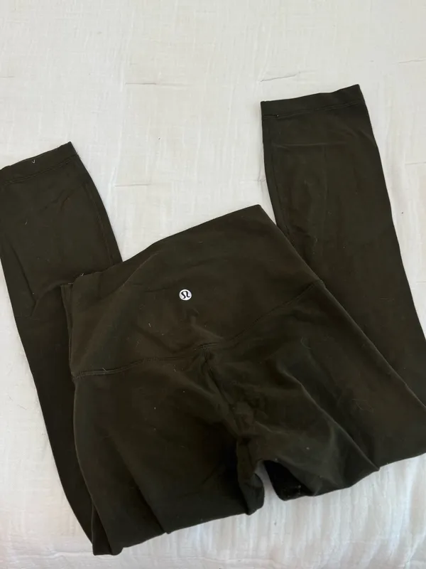 Lululemon Leggings Align Crop - Image 3
