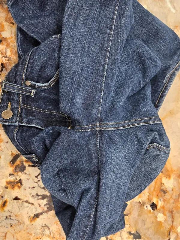 Paige Hollywood Hills Low Raise Jeans 24 - Image 6