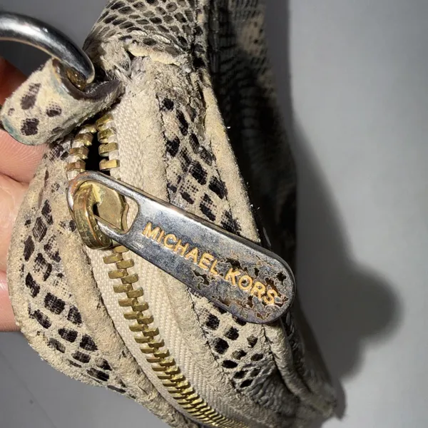 Michael Kors Snakeskin Handbag/Cross body Purse‎ Good Condition. - Image 15