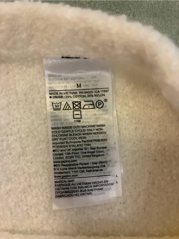 Women’s Gap Brand Cozy Cream Fuzzy Tank & Short Lounge Set Size Medium - Image 6