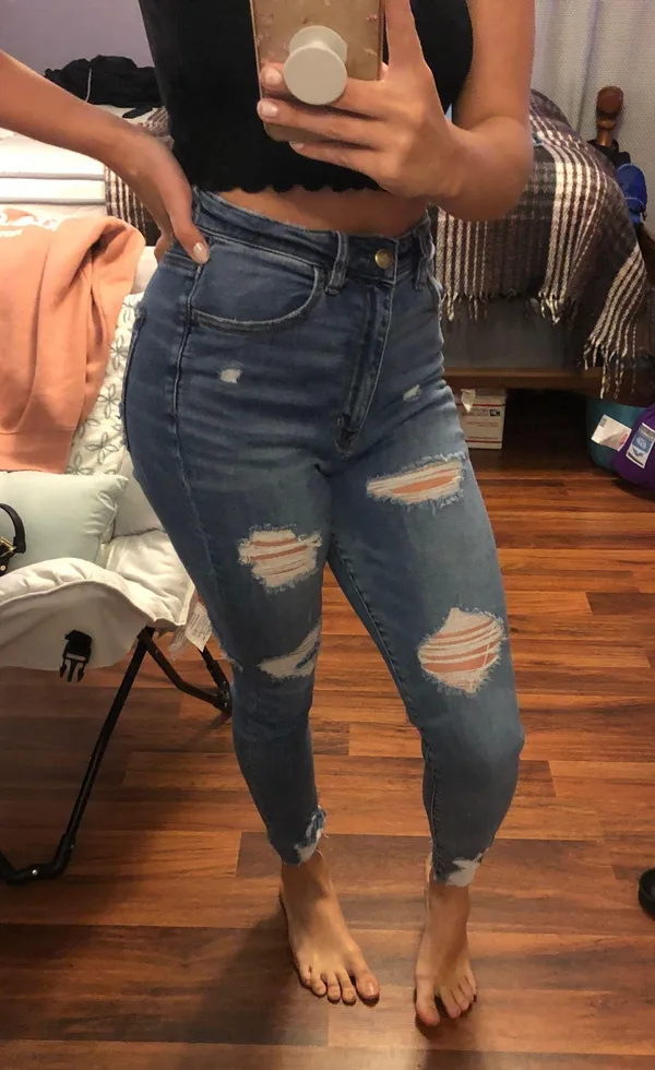 American Eagle Jeans - Image 2