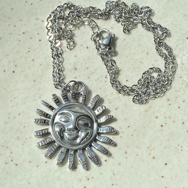 Handmade fully stainless steel sun boho retro vintage style necklace☀️ - Image 5