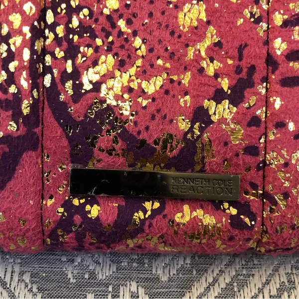Kenneth Cole Reaction - Large Wallet -  Pink - Image 6