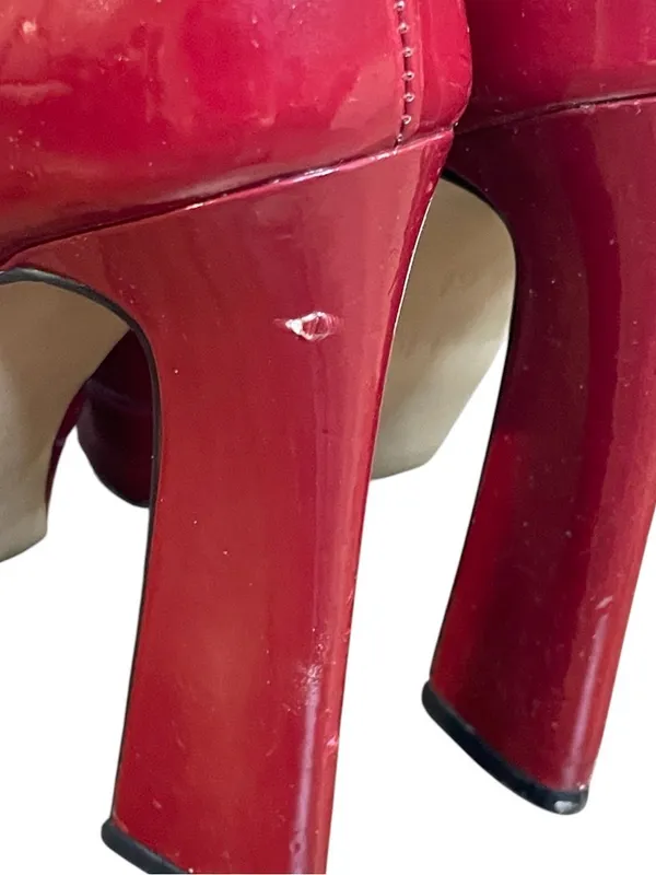 Vintage Y2K-era ELLE red patent leather platform pumps heels - Image 7
