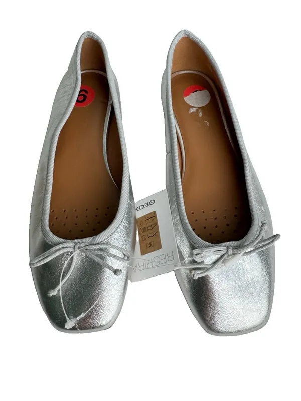 Geox Respira Silver Metallic Leather Ballet Flat with Bow Accent - Image 3