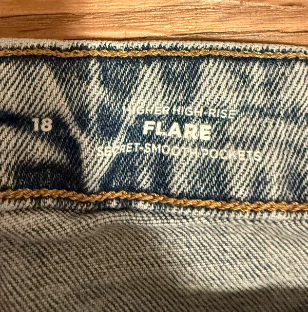 Light Wash Flare Jeans Size 18 - Image 3