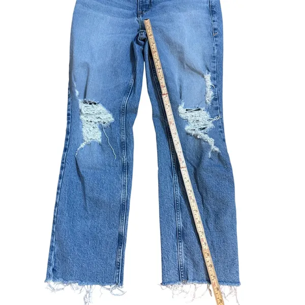 Good American High Rise Distressed Straight Leg Jeans sz‎ 8 - Image 10