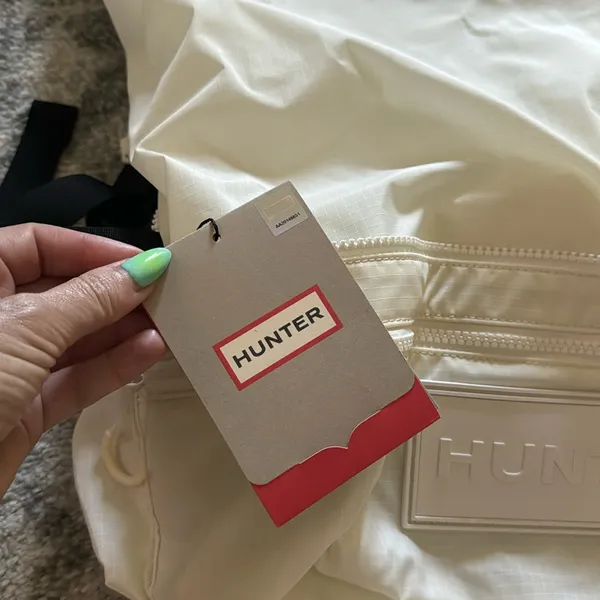 Hunter Drawsting Backpack - Image 4