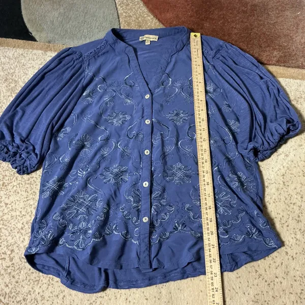Democracy Boho Embroidered Blouse Women L Blue Puff Sleeve Button Front V-Neck - Image 2