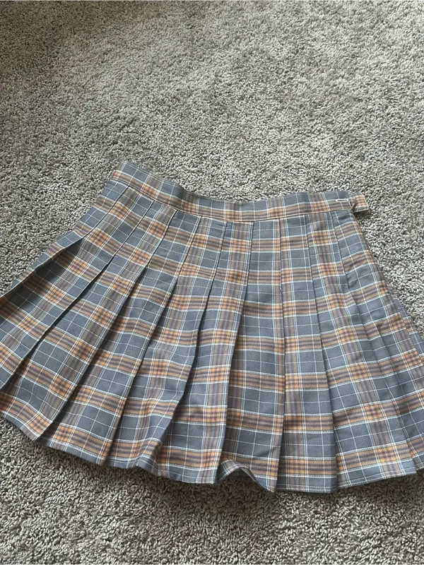 Pleated Gray & Tan Plaid Mini Skirt - Image 2