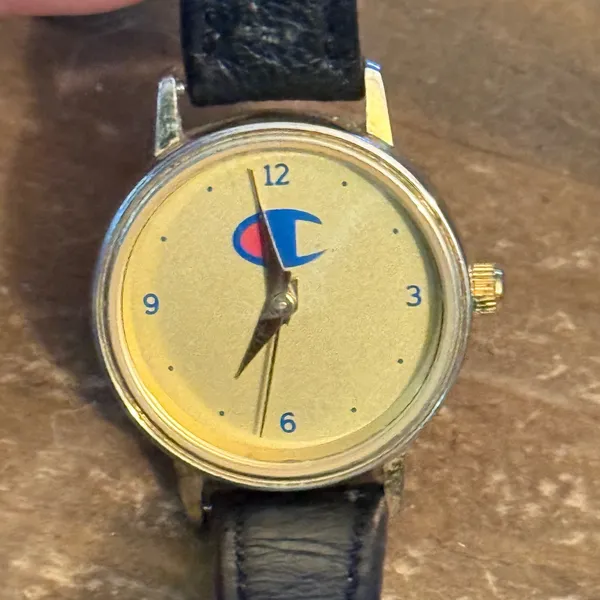 Vintage Champion leather band watch - Image 6