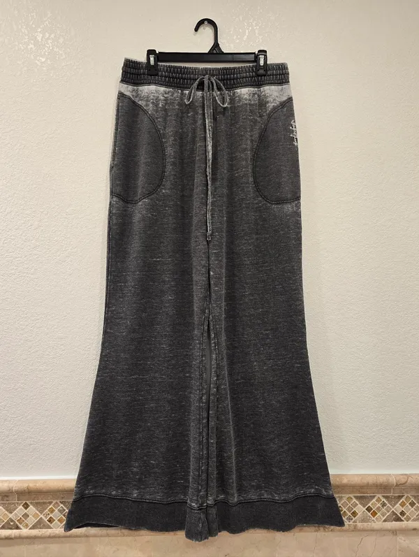 Free People Cozy Cool Girl Lounge Pants in a washed black grey finish XL - Image 2