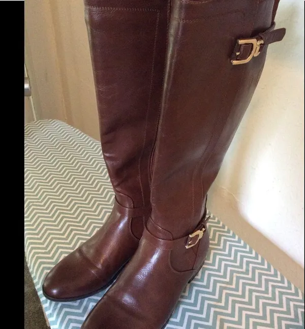 Unisa Brown Boots Size 7.5 NWT - Image 2