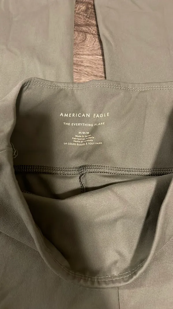 American Eagle Flare Leggings M - Image 3