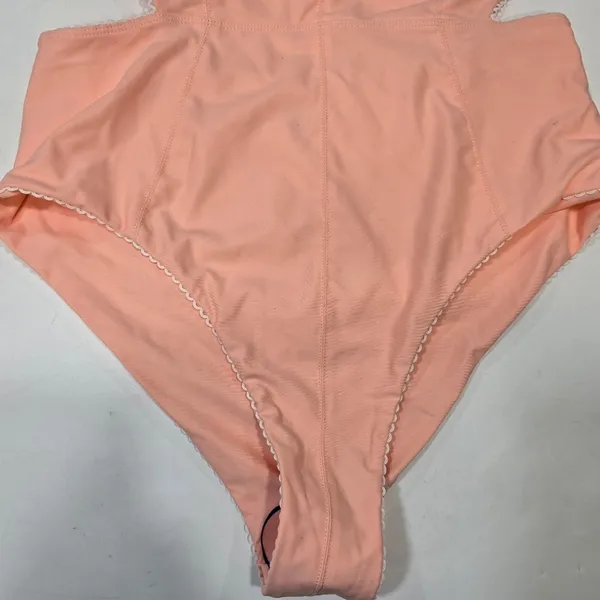 Tularosa Aura One Piece in Peach - Image 4