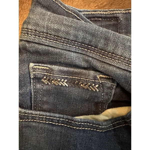 Levi's 512 Perfectly Slimming Skinny‎ Leg Size 10 - Image 3