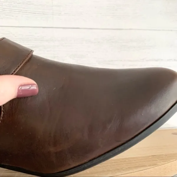 Zara TRF Brown Pointed Booties with Chain Detail - Image 13