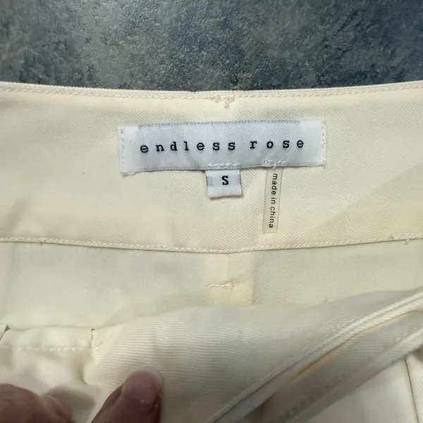 New! Endless Rose Ivory Pleated Dress‎ Pants Sz Small - Image 5